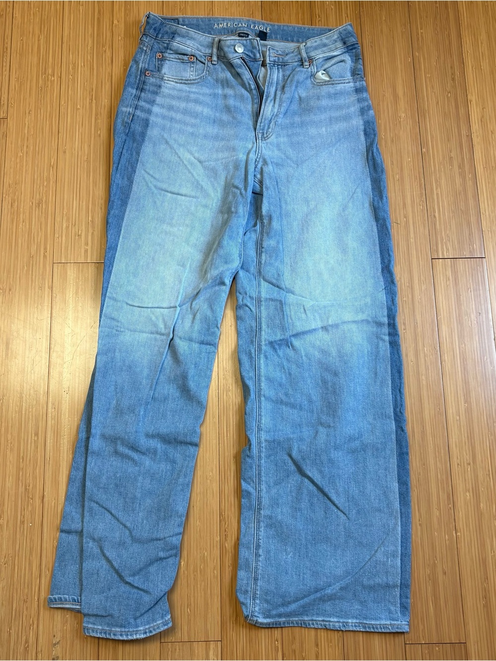 American Eagle Outfitters Men’s Light Blue Straight Jeans
